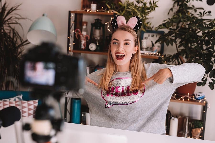 Pagar grans quantitats a un influencer per esmentar un producte?